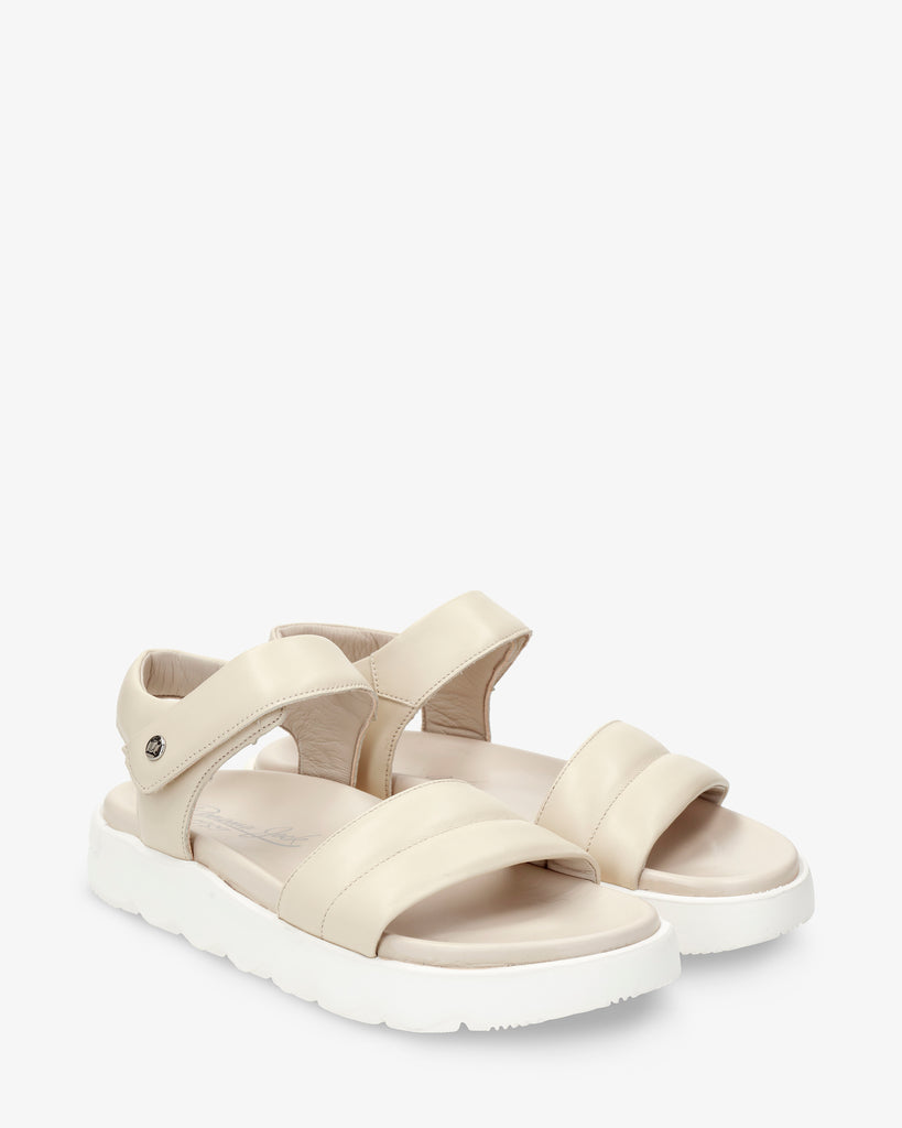 Bety sandalias de piel con forro interior de piel. crudo