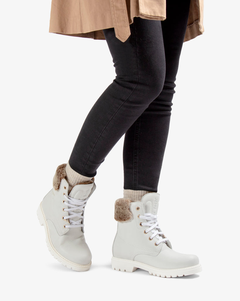 Felicia botas de piel con forro interior de piel. blanco