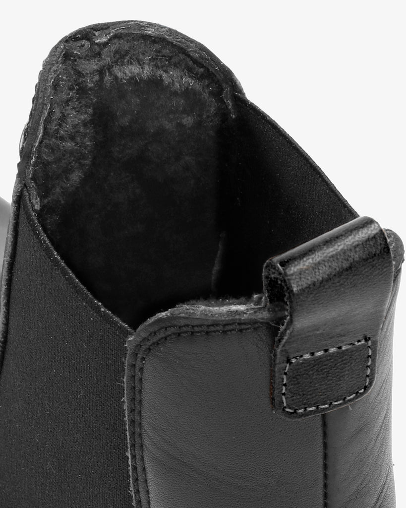 Gillian Igloo Trav botines de piel con forro interior de pelo natural. negro