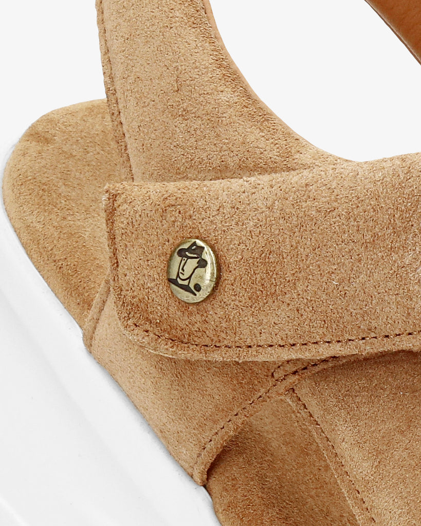 Naroa sandalias de piel con forro interior de piel. cuero