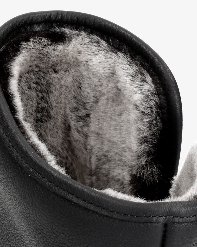 Singapur botas de piel con forro interior de pelo. negro