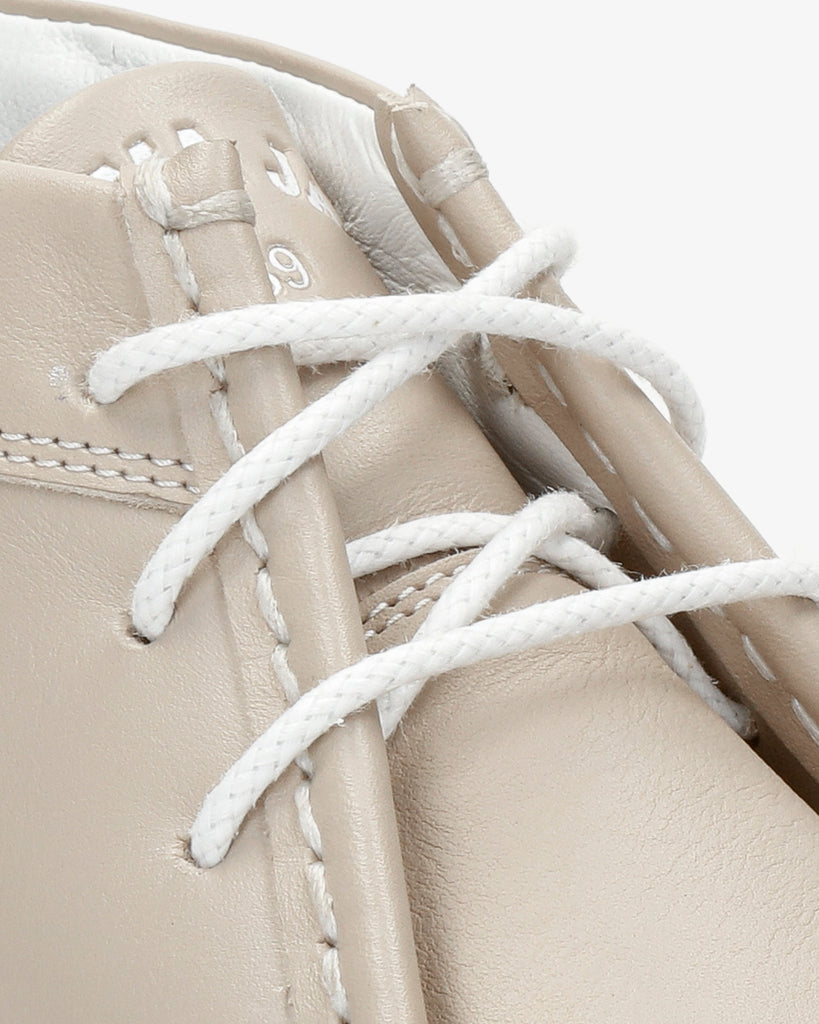 Yulen botines de piel con forro interior de piel. taupe